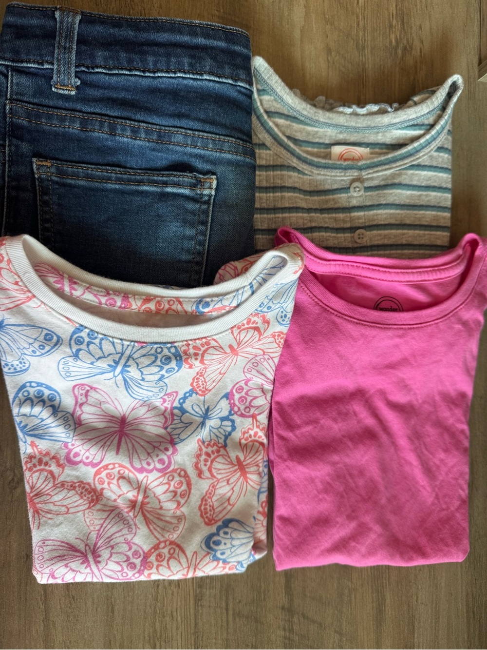 wonder nation Pink Tee & Butterfly Print Top with Blue Accents